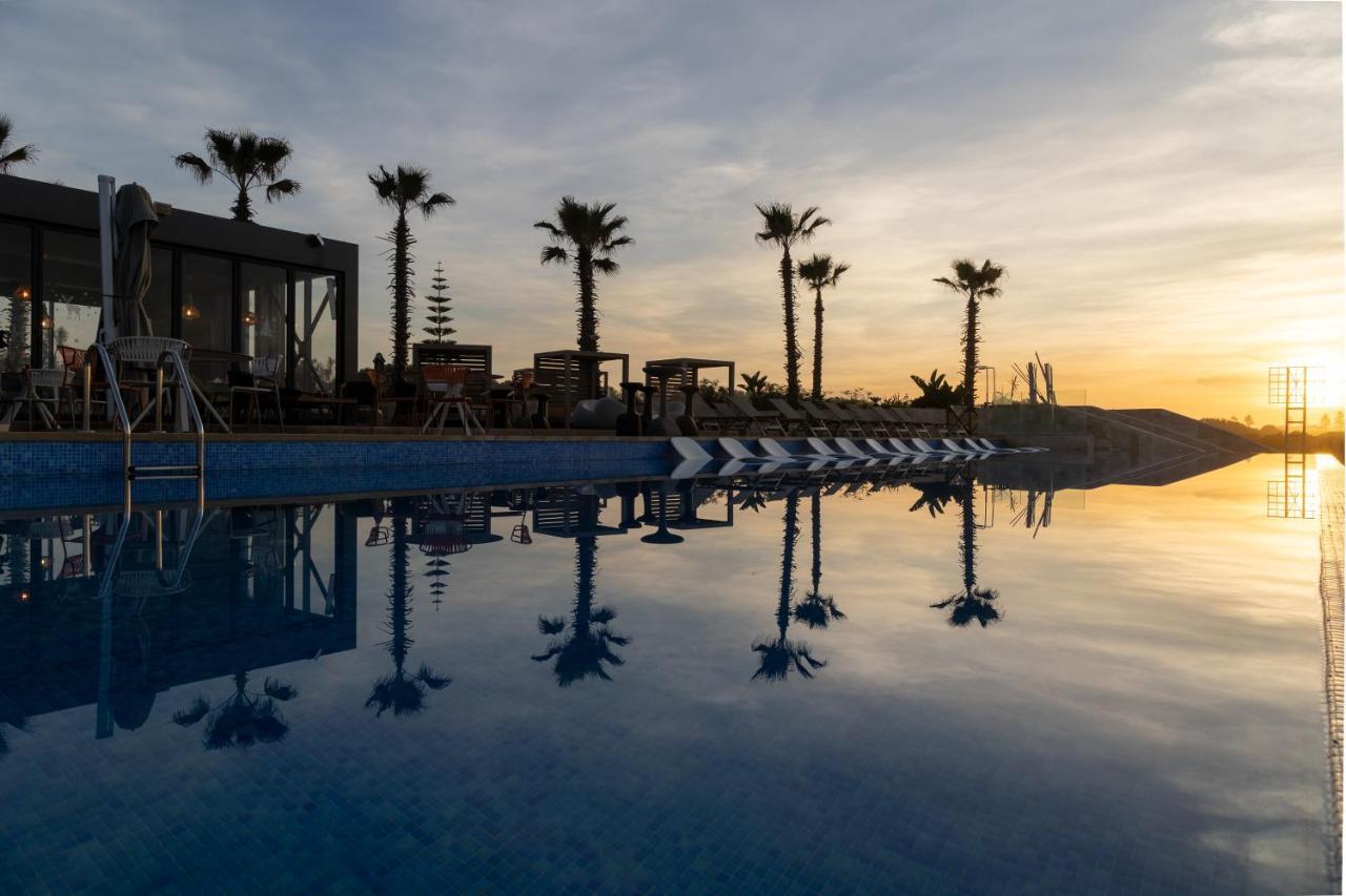 Pullman Mazagan Royal Golf&Spa El Jadida Dış mekan fotoğraf Sunset at the pool