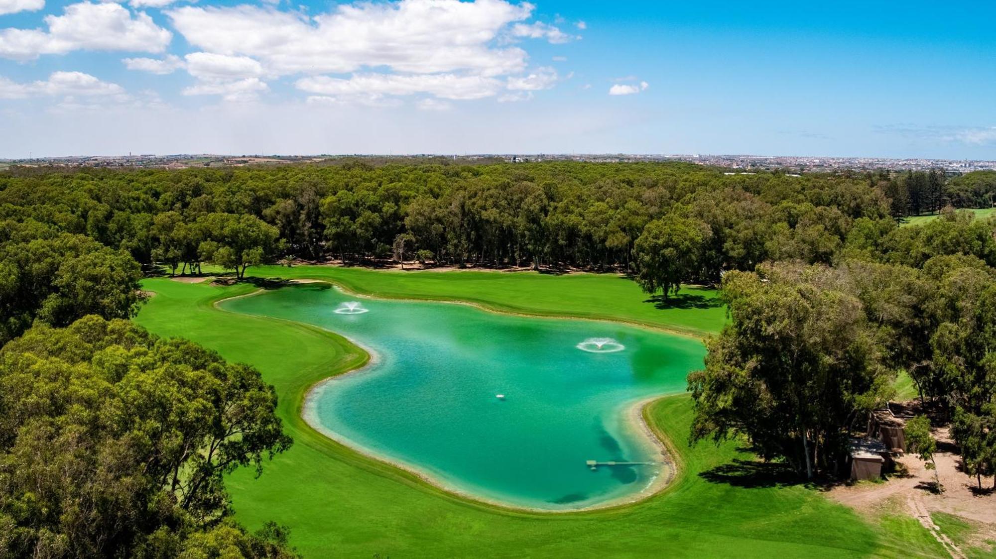 Pullman Mazagan Royal Golf&Spa El Jadida Dış mekan fotoğraf The 17th hole at the 2015 PGA Championship