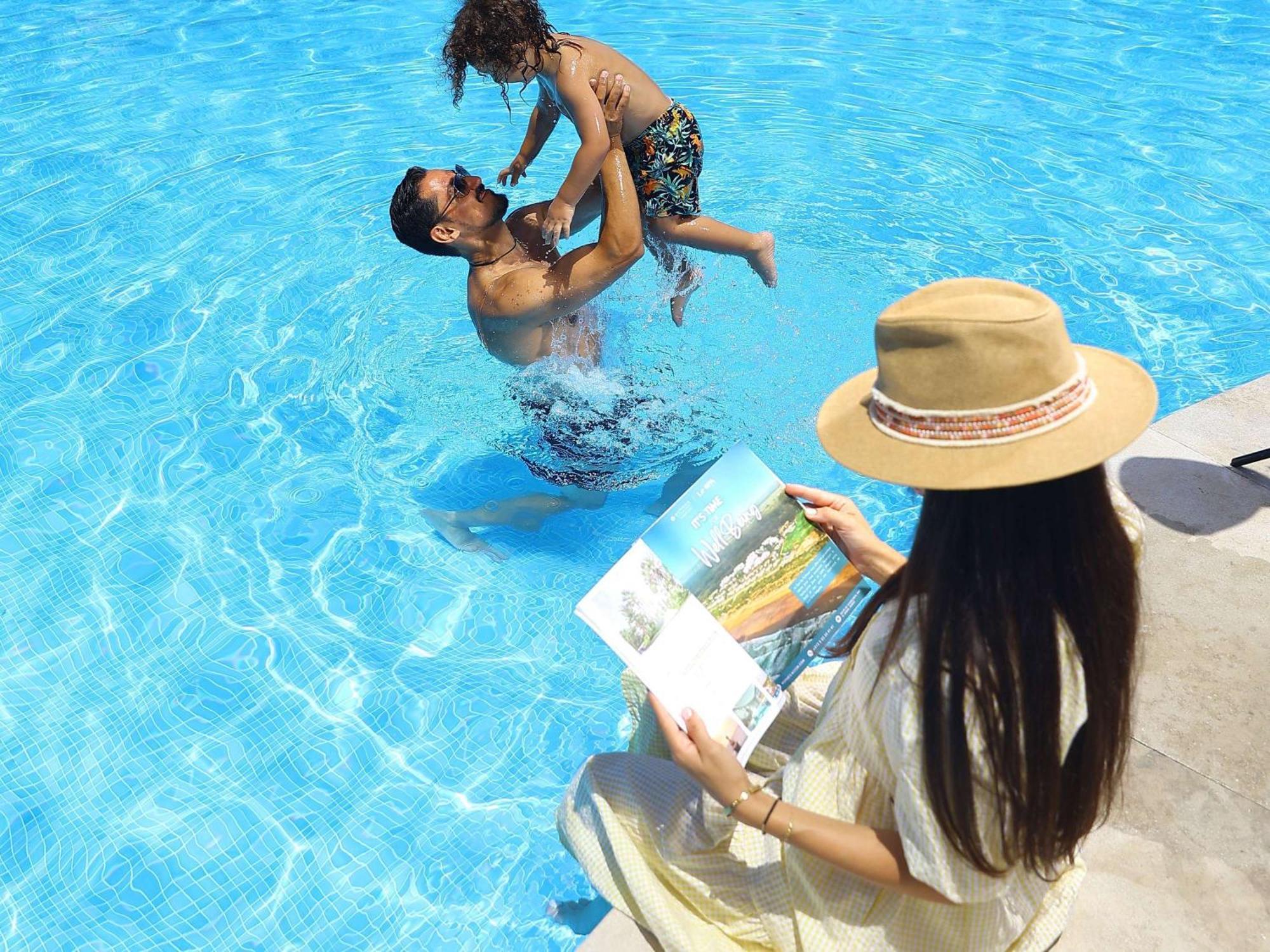 Pullman Mazagan Royal Golf&Spa El Jadida Dış mekan fotoğraf Family at a pool